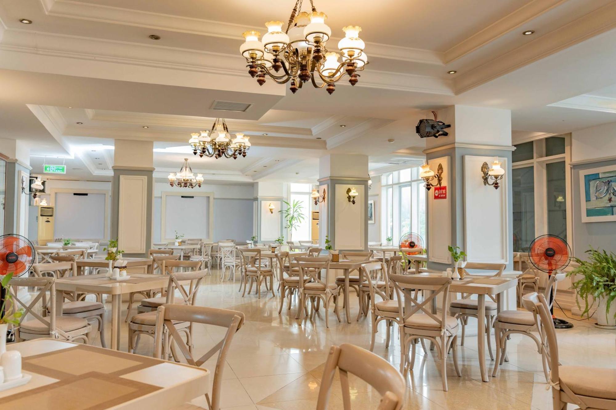 Rembrandt Hotel Nha Trang Exteriér fotografie